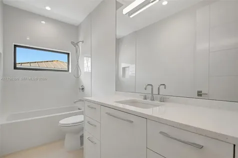 1419 N Lakeside Drive Lake Worth FL 33460