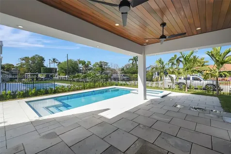 1419 N Lakeside Drive Lake Worth FL 33460