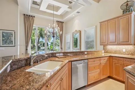 389 Oregon Lane Boca Raton FL 33487