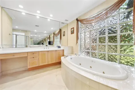 389 Oregon Lane Boca Raton FL 33487