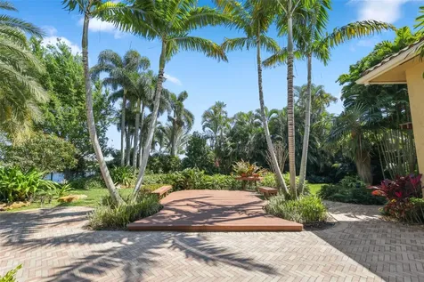 389 Oregon Lane Boca Raton FL 33487