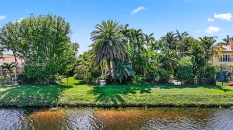 389 Oregon Lane Boca Raton FL 33487