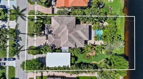 389 Oregon Lane Boca Raton FL 33487