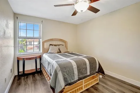 15852 SW 14th Street Pembroke Pines FL 33027