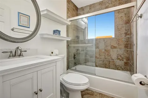 15852 SW 14th Street Pembroke Pines FL 33027