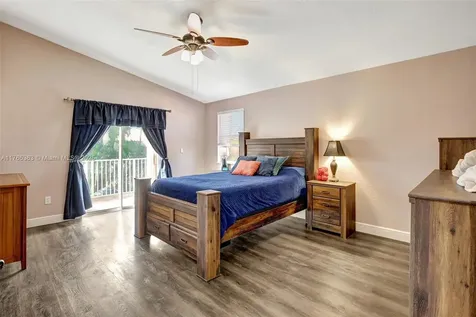 15852 SW 14th Street Pembroke Pines FL 33027