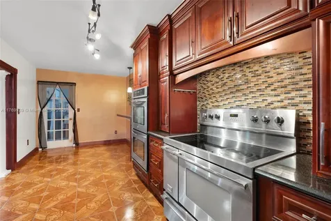 4340 NW 6th Street Plantation FL 33317