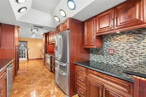 4340 NW 6th Street Plantation FL 33317