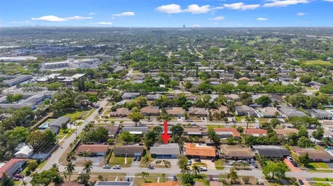 4340 NW 6th Street Plantation FL 33317