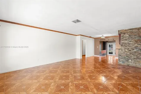 4340 NW 6th Street Plantation FL 33317