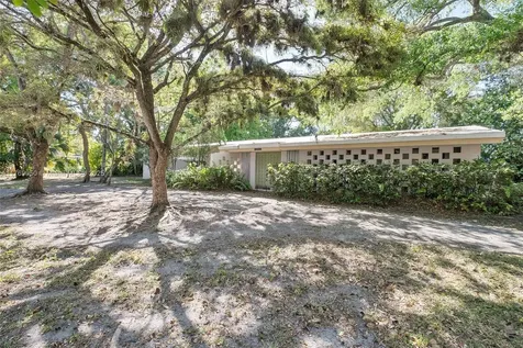 11600 SW 69th Court Pinecrest FL 33156