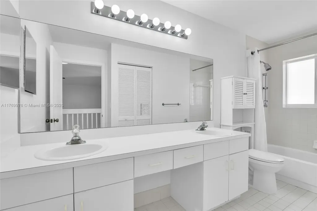 10396 Lake Vista Circle Boca Raton FL 33498