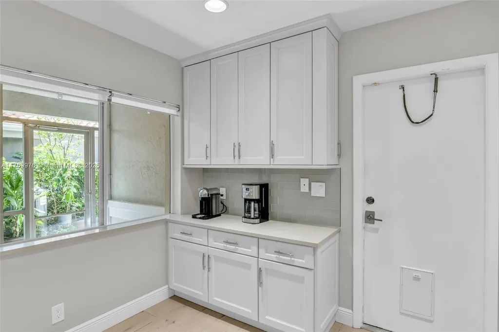 10396 Lake Vista Circle Boca Raton FL 33498