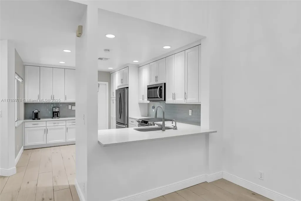 10396 Lake Vista Circle Boca Raton FL 33498