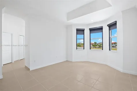 16477 SW 67th Terrace Miami FL 33193