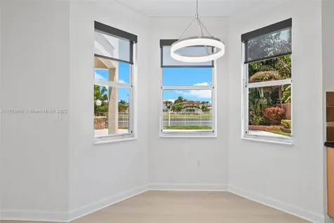 16477 SW 67th Terrace Miami FL 33193