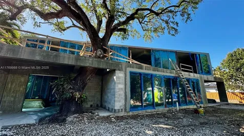 1616 Onaway Drive Miami FL 33133