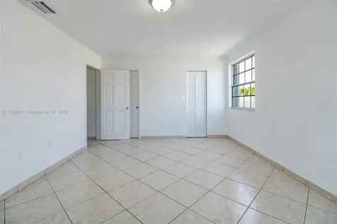 14581 SW 95th Lane Miami FL 33186