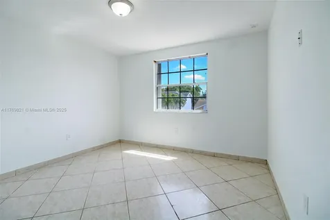 14581 SW 95th Lane Miami FL 33186