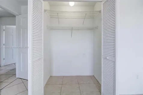 14581 SW 95th Lane Miami FL 33186