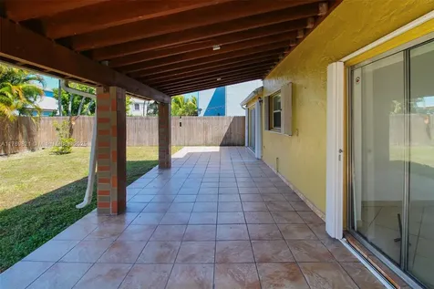 14581 SW 95th Lane Miami FL 33186