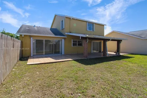 14581 SW 95th Lane Miami FL 33186