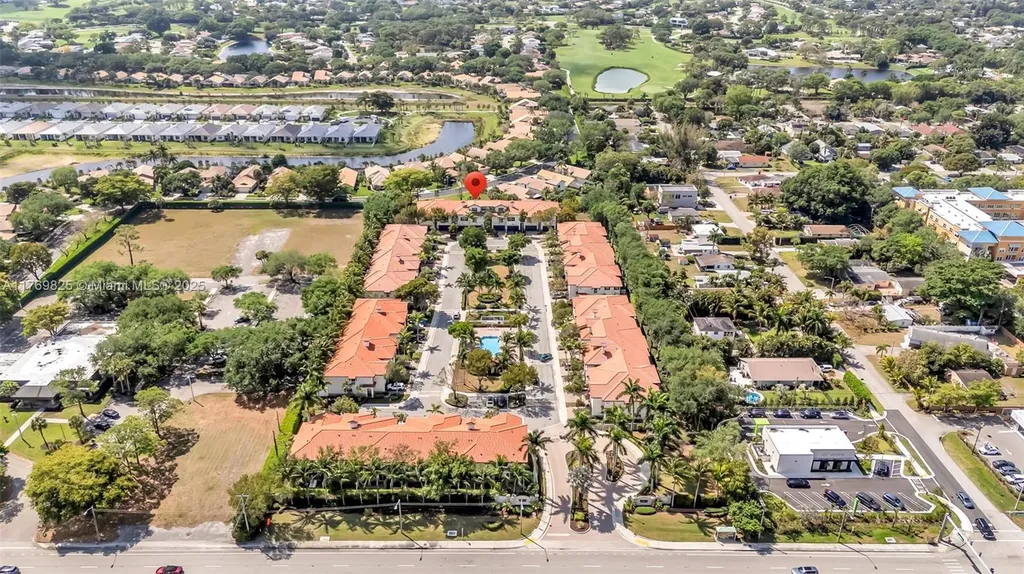 4718 S Prive Circle Delray Beach FL 33445