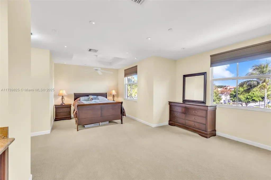 4718 S Prive Circle Delray Beach FL 33445