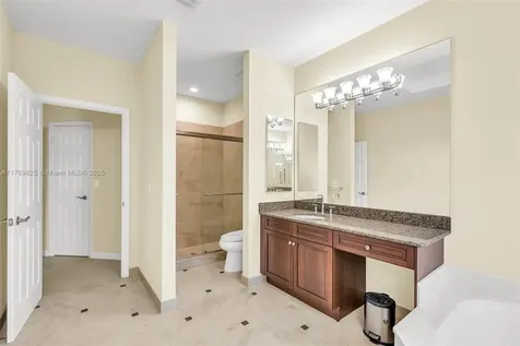 4718 S Prive Circle Delray Beach FL 33445