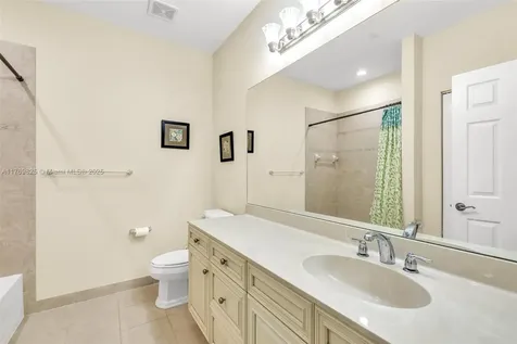 4718 S Prive Circle Delray Beach FL 33445