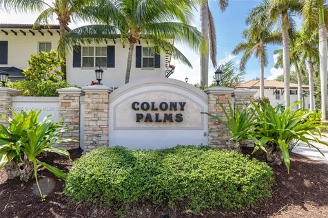 4718 S Prive Circle Delray Beach FL 33445