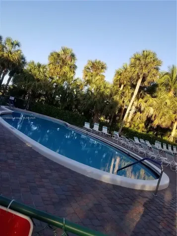 1000 NE 14th Avenue Hallandale Beach FL 33009