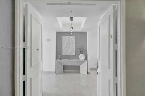 18101 Collins Avenue Sunny Isles Beach FL 33160