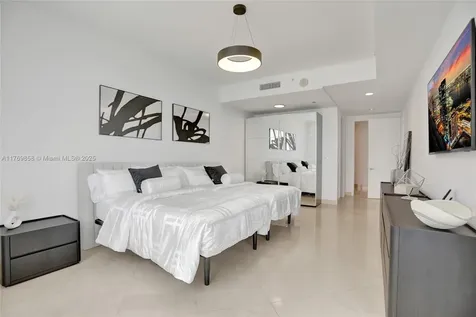 18101 Collins Avenue Sunny Isles Beach FL 33160