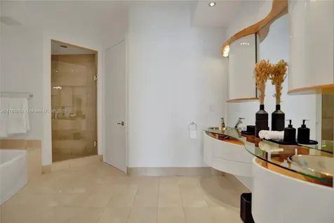 18101 Collins Avenue Sunny Isles Beach FL 33160