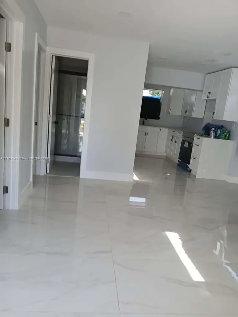 5636 Arthur Street Hollywood FL 33021