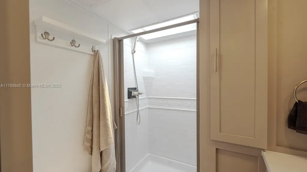 5636 Arthur Street Hollywood FL 33021