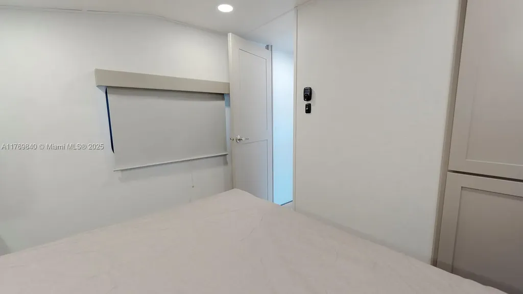 5636 Arthur Street Hollywood FL 33021