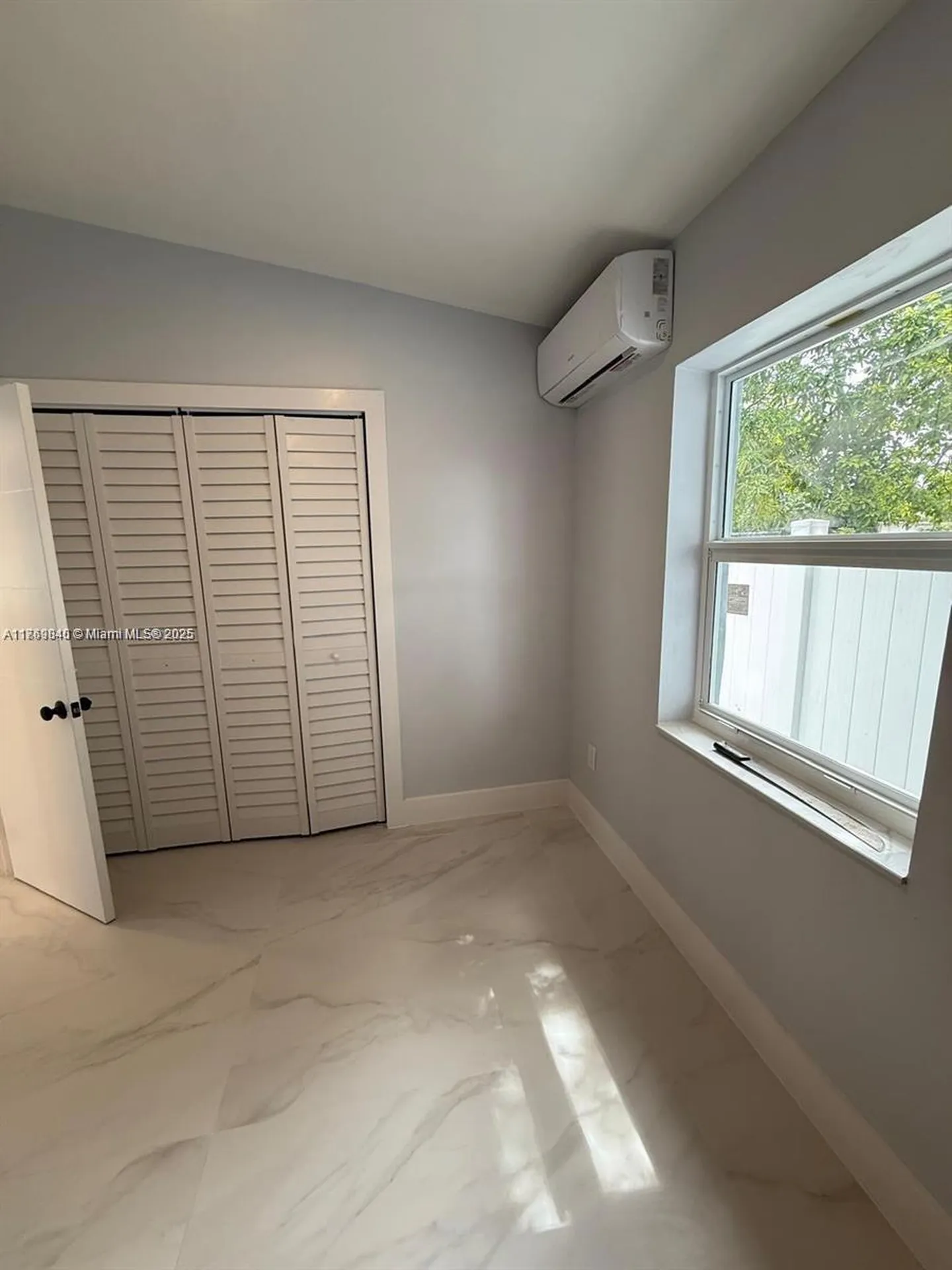 5636 Arthur Street Hollywood FL 33021