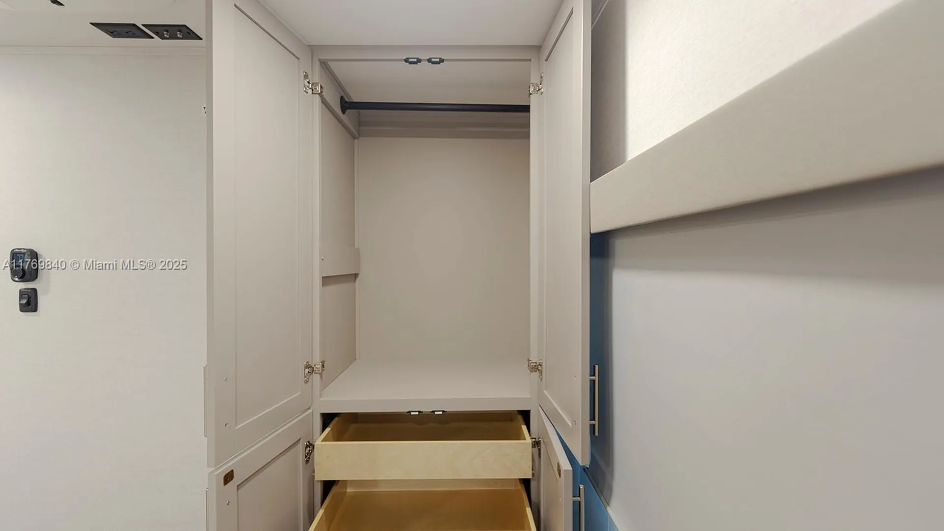 5636 Arthur Street Hollywood FL 33021