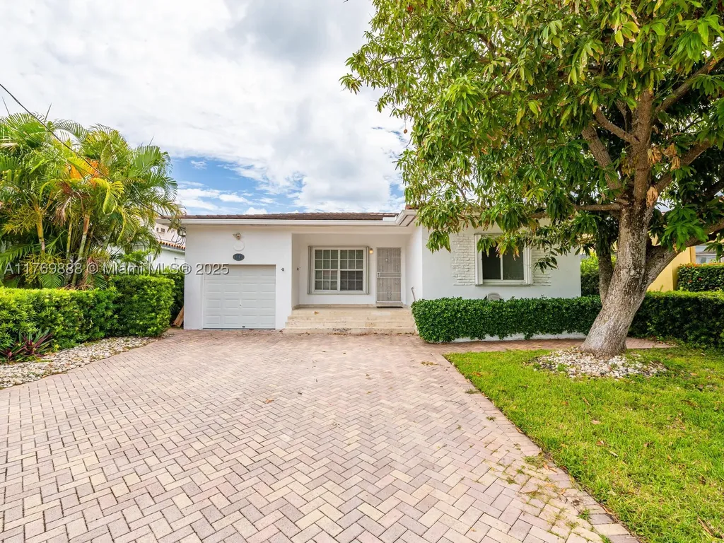 9441 Byron Avenue Surfside FL 33154