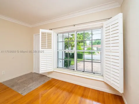 9441 Byron Avenue Surfside FL 33154