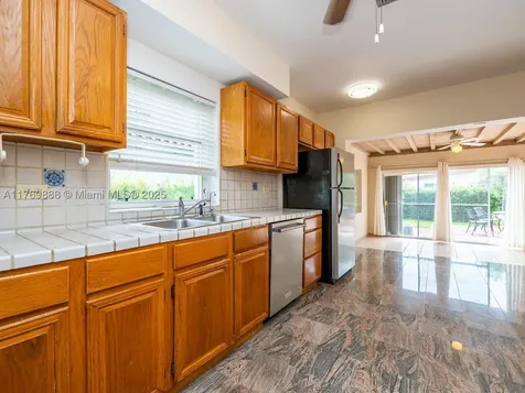 9441 Byron Avenue Surfside FL 33154