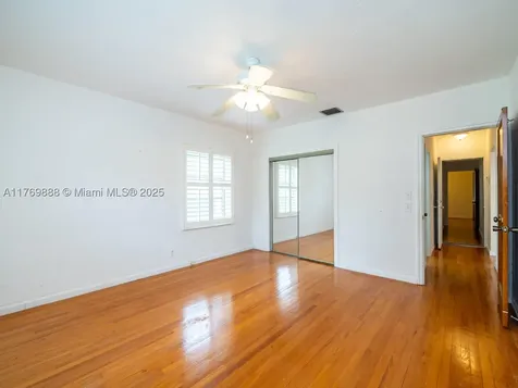 9441 Byron Avenue Surfside FL 33154