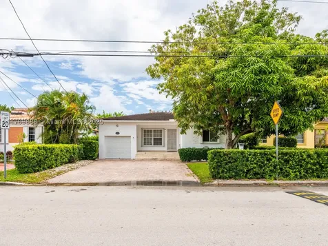 9441 Byron Avenue Surfside FL 33154