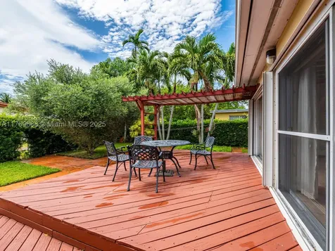 9441 Byron Avenue Surfside FL 33154