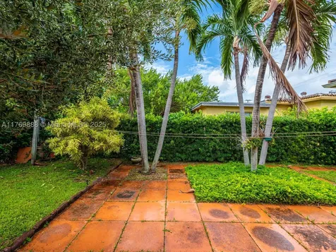 9441 Byron Avenue Surfside FL 33154