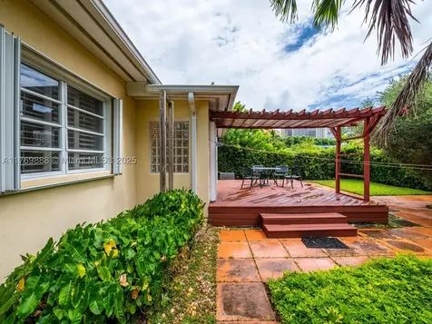 9441 Byron Avenue Surfside FL 33154