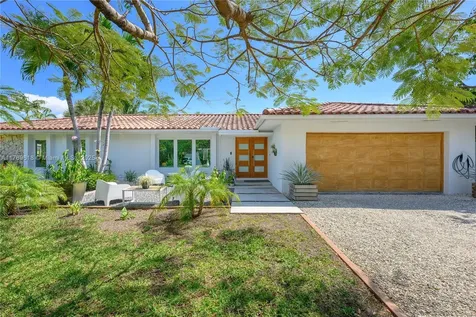 5721 SW 58th Place South Miami FL 33143