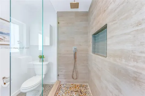 5721 SW 58th Place South Miami FL 33143